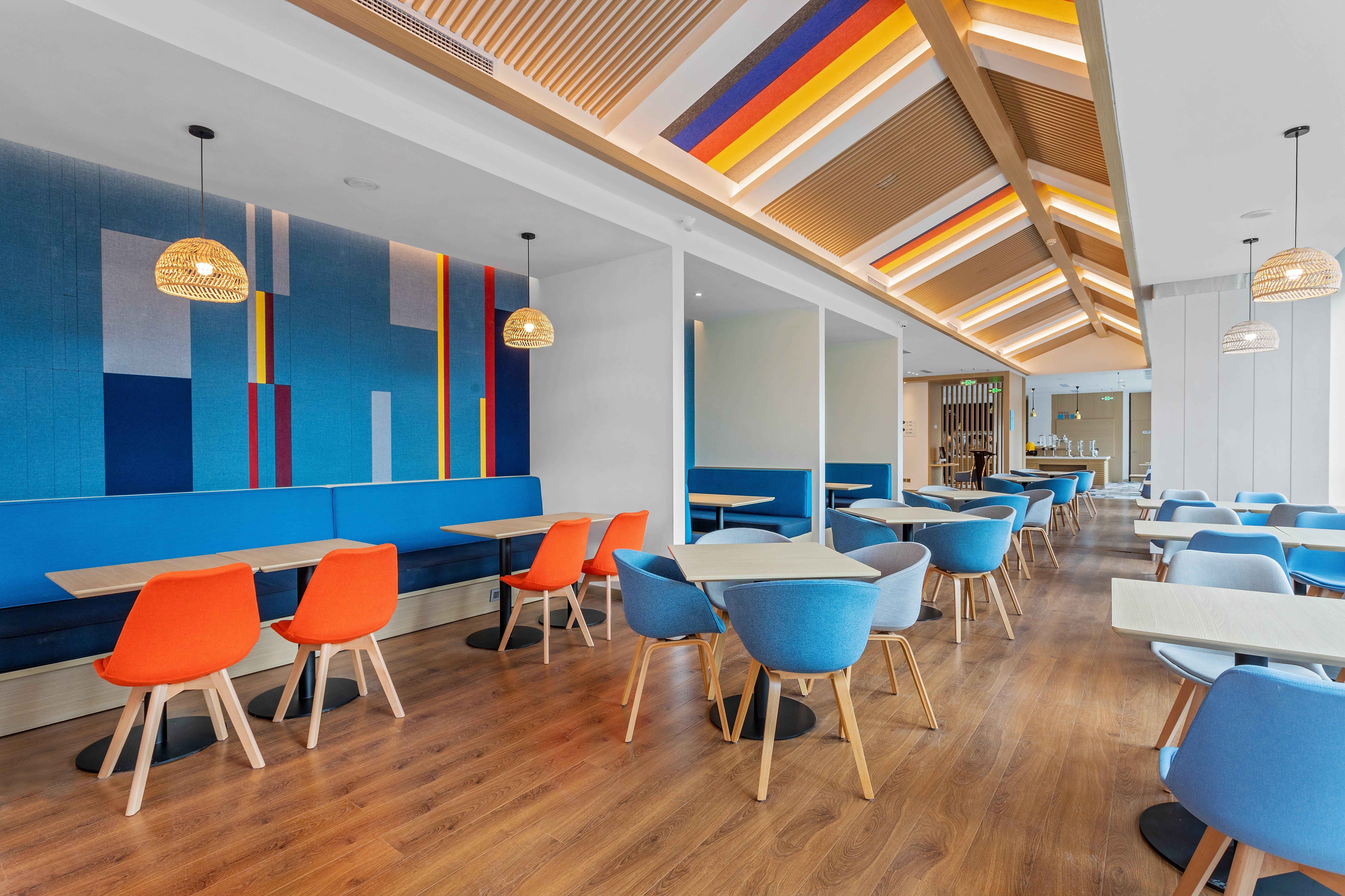 Holiday Inn Express Dali Xiaguan By Ihg Екстер'єр фото