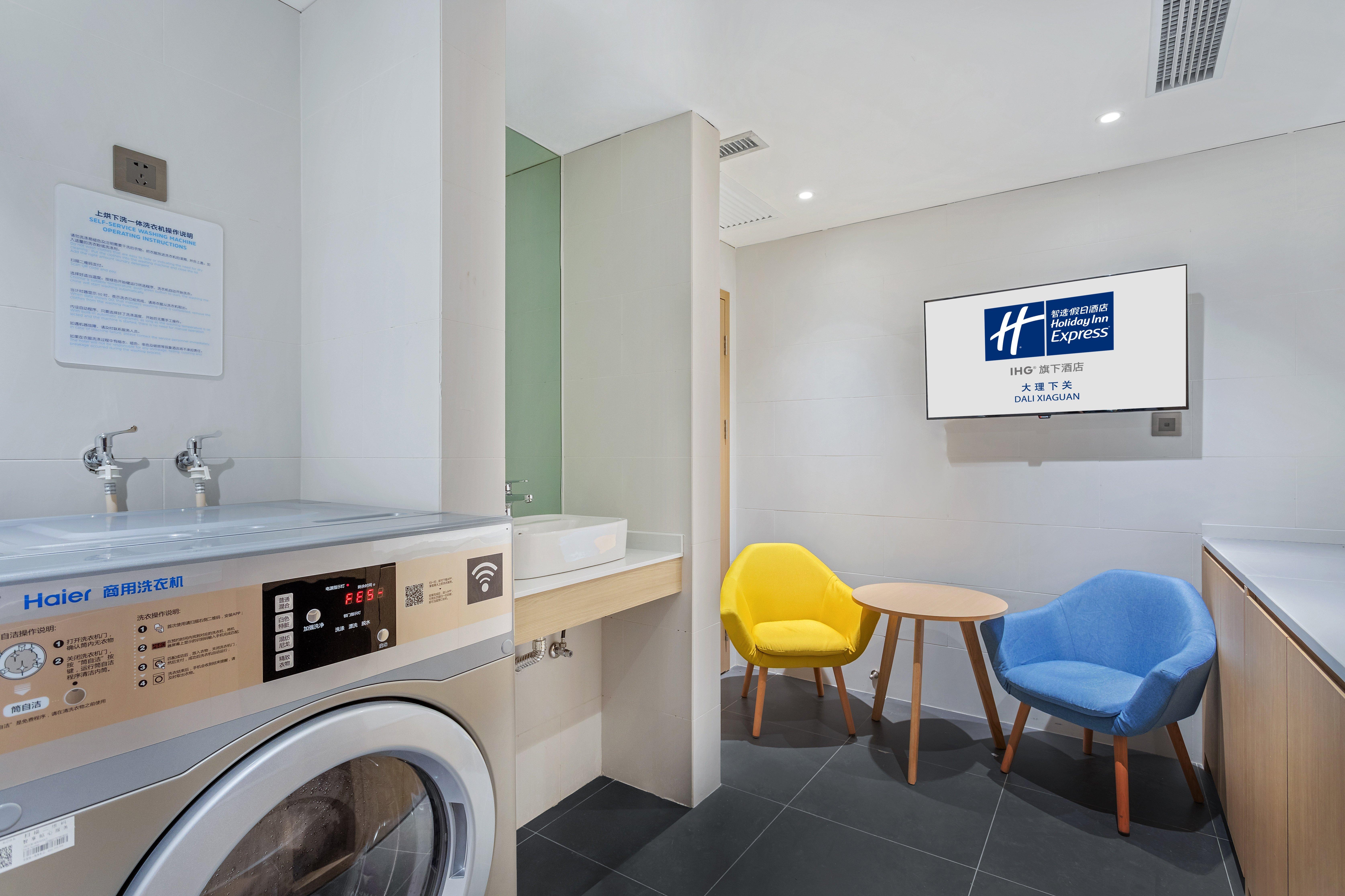 Holiday Inn Express Dali Xiaguan By Ihg Екстер'єр фото